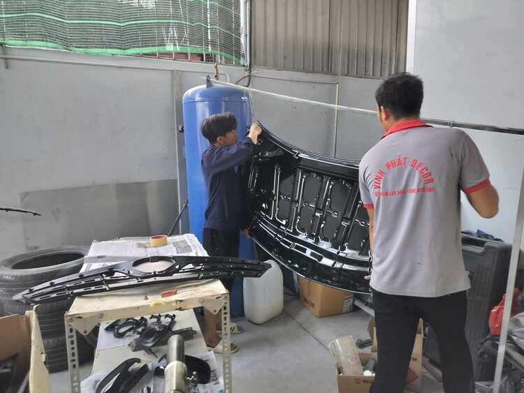 GARAGE TÍN PHÁT. 2/117 Đường Số 8,Bình Hưng Hòa,Bình Tân (Đối diện Aeon Tân Phú).