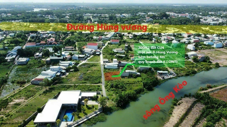 Đất giáp sông, rạch, hồ