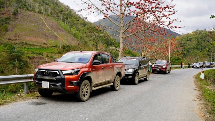 XIn kinh nghiệm du lịch Hà Giang bằng xe ô tô  cá nhân, đi từ HN 3 ngày 2 đêm