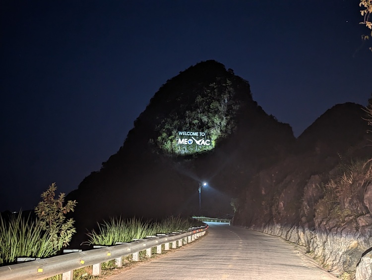 XIn kinh nghiệm du lịch Hà Giang bằng xe ô tô  cá nhân, đi từ HN 3 ngày 2 đêm