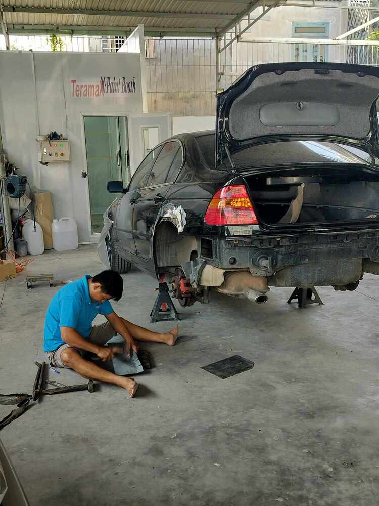 GARAGE TÍN PHÁT. 2/117 Đường Số 8,Bình Hưng Hòa,Bình Tân (Đối diện Aeon Tân Phú).