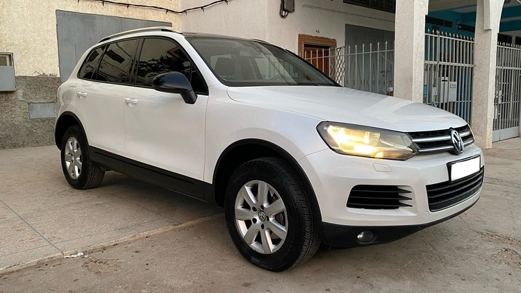 Nhờ tư vấn mua lại VW Touareg 2014