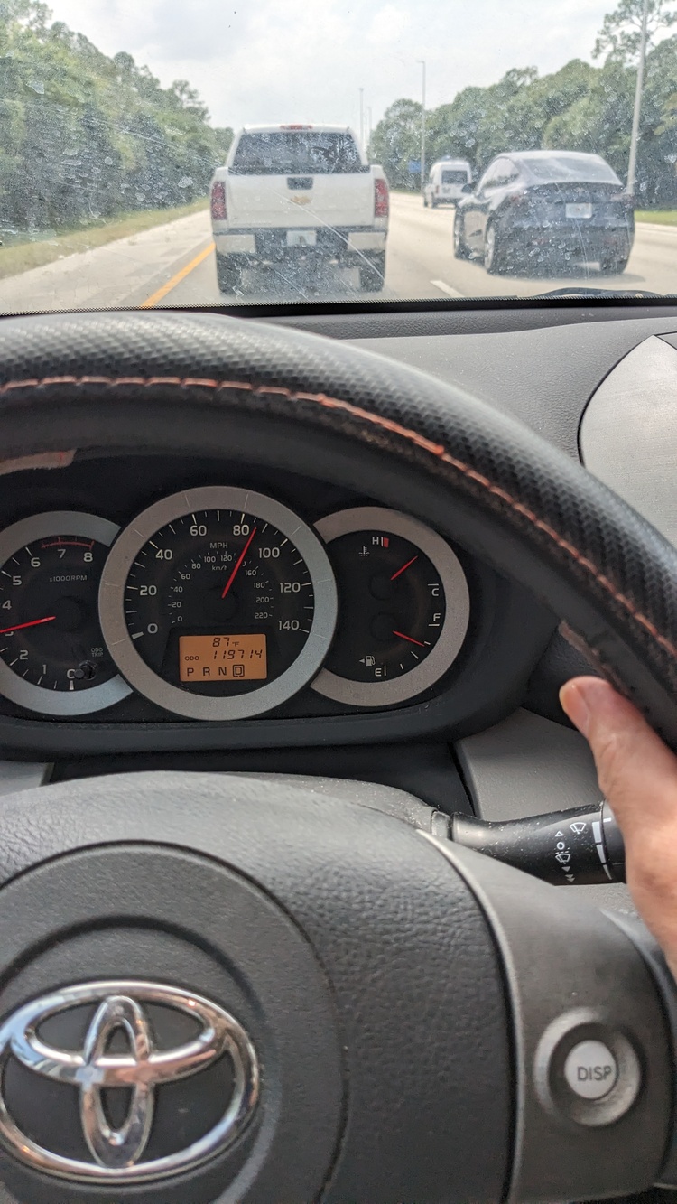 PXL_20230514_191647999.jpg PXL_20230514_191647999.jpg