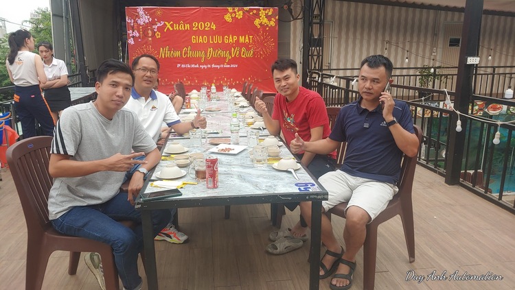 Đi xuyên Việt ăn Tết 2024, cung đường nhanh nhất và chỗ ăn nghỉ? Đi xuyên Việt ăn Tết 2024, cung đường nhanh nhất và chỗ ăn nghỉ?