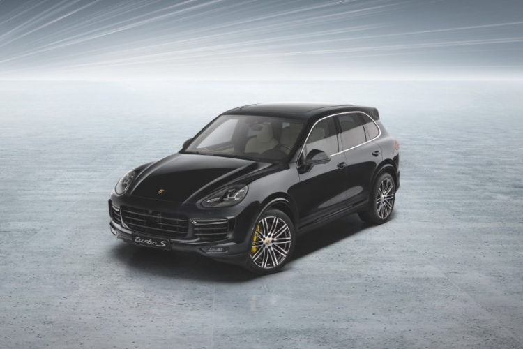 Porsche ưu đãi 20% cho phụ kiện đặc biệt Cayenne