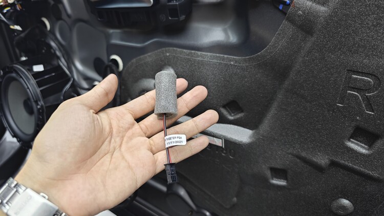Peugeot 408 Với Cấu Hình Âm Thanh Focal Inside Plug And Play
