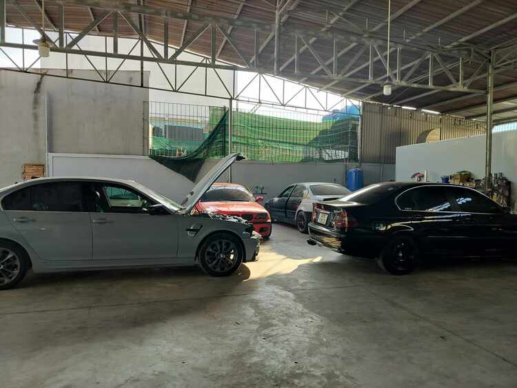 GARAGE TÍN PHÁT. 2/117 Đường Số 8,Bình Hưng Hòa,Bình Tân (Đối diện Aeon Tân Phú).