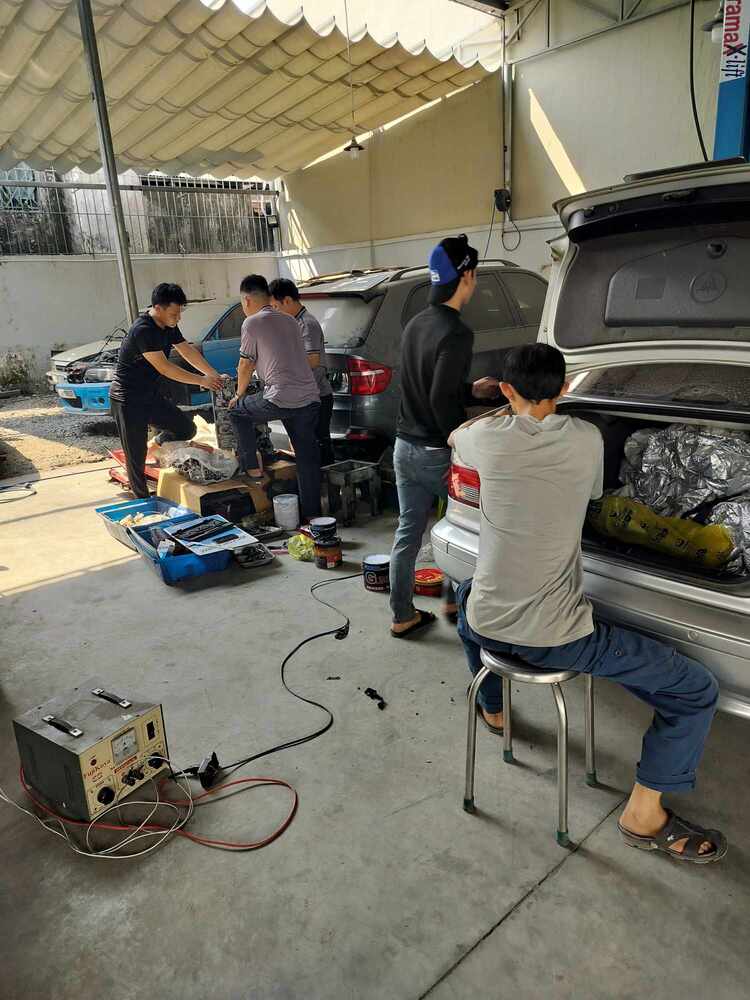 GARAGE TÍN PHÁT. 2/117 Đường Số 8,Bình Hưng Hòa,Bình Tân (Đối diện Aeon Tân Phú).