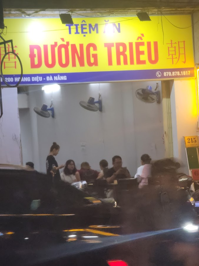 Roadtrip về quê ăn Tết - Xuyên suốt Sài Gòn đi Đà Nẵng 2N1D, chi tiết ăn nghỉ xăng cộ