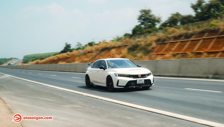 Otosaigon_type R-3.jpg Otosaigon_type R-3.jpg