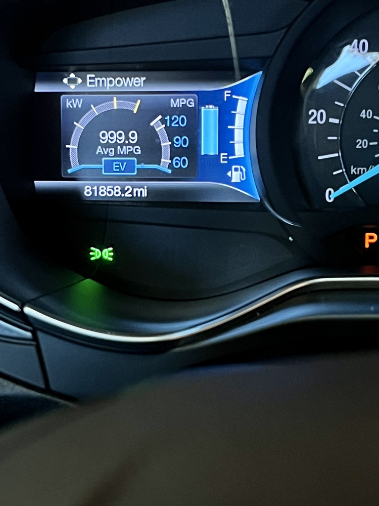 Những lý do khiến tôi phải chia tay với xe Tesla Những lý do khiến tôi phải chia tay với xe Tesla