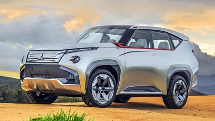 Mitsubishi Concept GC-PHEV 2015 (1).jpg