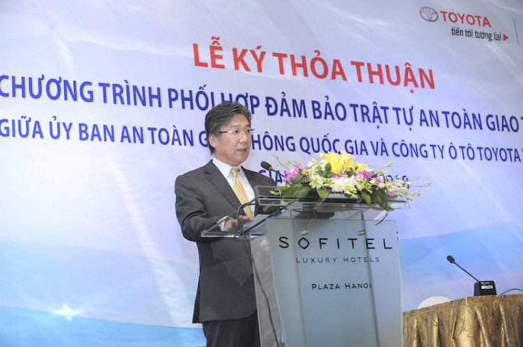 Toyota Việt Nam tham gia bảo đảm trật tự an toàn giao thông