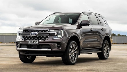 ford-everest-platinum-2.jpg