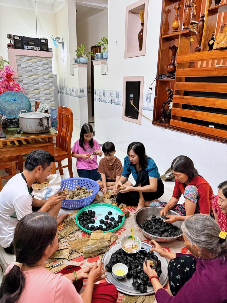 Hành trình về Quê ăn Tết 2024 (Biên Hòa - Đảo Lý Sơn) Hành trình về Quê ăn Tết 2024 (Biên Hòa - Đảo Lý Sơn)