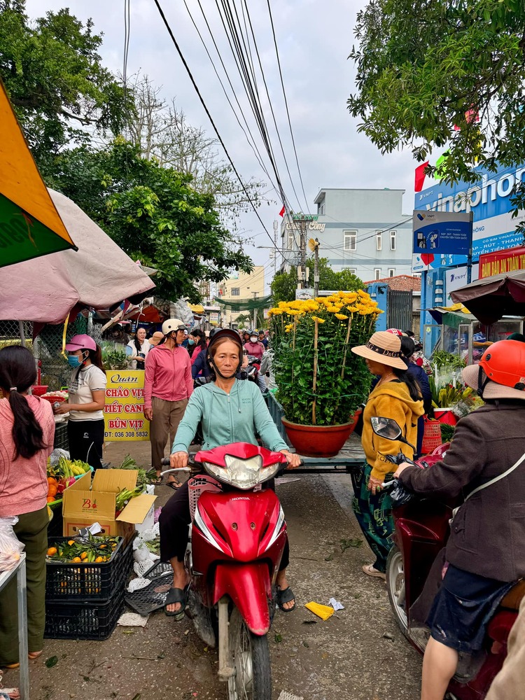 Hành trình về Quê ăn Tết 2024 (Biên Hòa - Đảo Lý Sơn) Hành trình về Quê ăn Tết 2024 (Biên Hòa - Đảo Lý Sơn)