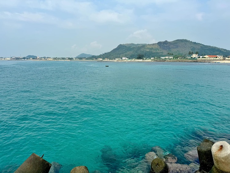 Hành trình về Quê ăn Tết 2024 (Biên Hòa - Đảo Lý Sơn) Hành trình về Quê ăn Tết 2024 (Biên Hòa - Đảo Lý Sơn)