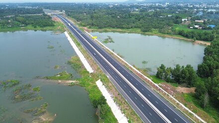 Một đoạn cao tốc qua huyện Xuân Lộc (Đồng Nai).  .jpg