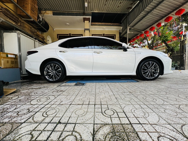 Độ mâm Lexus ES350 cho Camry Hybird