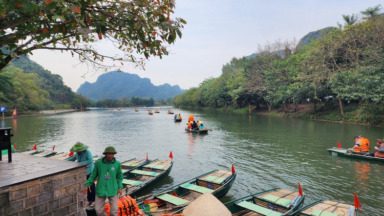 Một Vòng Việt Nam - Tổ Chim Family - Xuyên Việt Sài Gòn - Mộc Châu - Xuân 2024