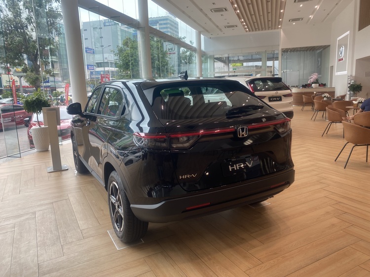 SUV cỡ B tại Việt Nam: Chưa bao giờ dân Việt lại có nhiều lựa chọn ngon, rẻ đến vậy SUV cỡ B tại Việt Nam: Chưa bao giờ dân Việt lại có nhiều lựa chọn ngon, rẻ đến vậy