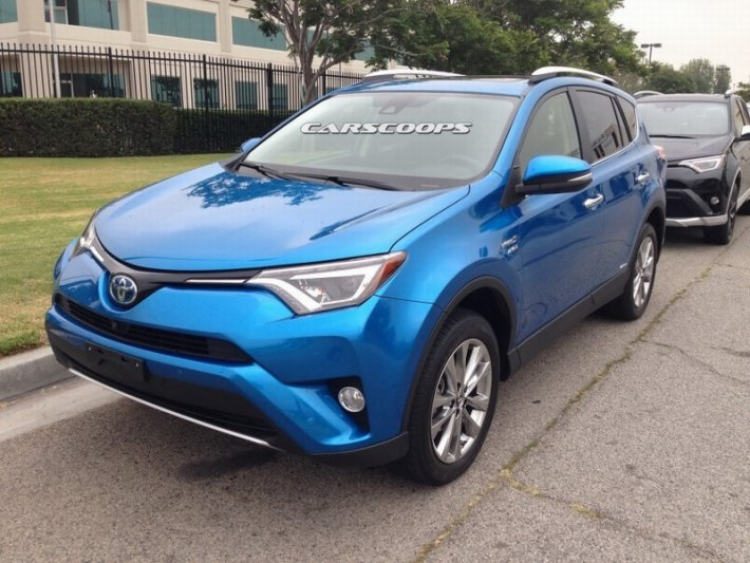 Toyota Rav4 2016 bị bắt gặp tại Los Angeles