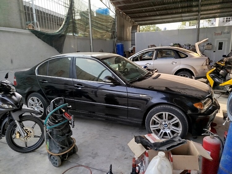 GARAGE TÍN PHÁT. 2/117 Đường Số 8,Bình Hưng Hòa,Bình Tân (Đối diện Aeon Tân Phú).