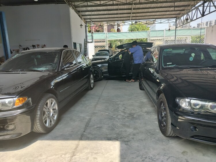 GARAGE TÍN PHÁT. 2/117 Đường Số 8,Bình Hưng Hòa,Bình Tân (Đối diện Aeon Tân Phú).