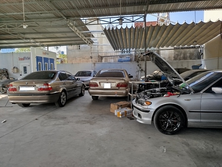 GARAGE TÍN PHÁT. 2/117 Đường Số 8,Bình Hưng Hòa,Bình Tân (Đối diện Aeon Tân Phú).