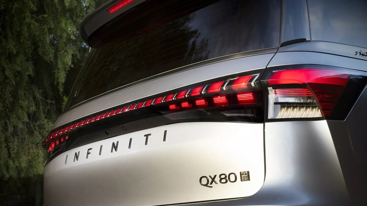 Infiniti QX80 2025 ra mắt: Động cơ V6 tăng áp kép 450 mã lực, hỗ trợ tự lái Level 2, giá từ 2 tỷ tại Mỹ