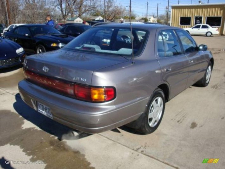 Anh em Camry 87-91 vô đây chơi Anh em Camry 87-91 vô đây chơi