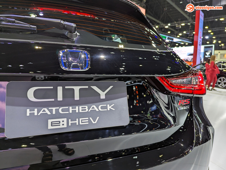 Otosaigon-Honda City Hatchback Hybrid (9).jpg