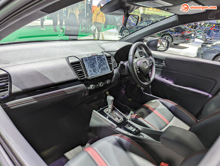 Otosaigon-Honda City Hatchback Hybrid (13).jpg