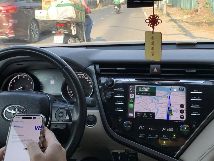 2019-2021 Toyota Camry Apple Carplay
