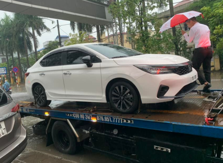 Tài chính em tầm 600 hơn không biết nên mua City RS lúc này không mấy anh? Tài chính em tầm 600 hơn không biết nên mua City RS lúc này không mấy anh?