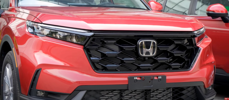 Chọn CR-V L là chiếc xe phục vụ gia đình, em có vài dòng chia sẻ với anh em Chọn CR-V L là chiếc xe phục vụ gia đình, em có vài dòng chia sẻ với anh em