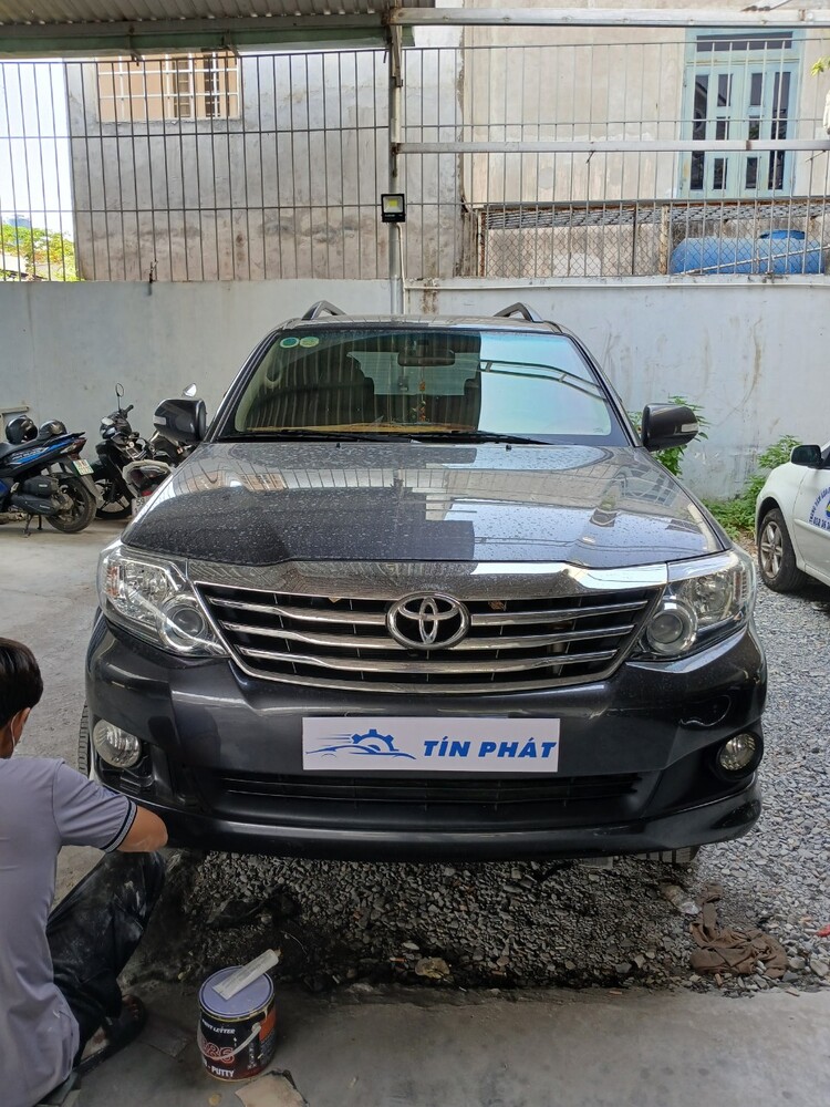 GARAGE TÍN PHÁT. 2/117 Đường Số 8,Bình Hưng Hòa,Bình Tân (Đối diện Aeon Tân Phú).