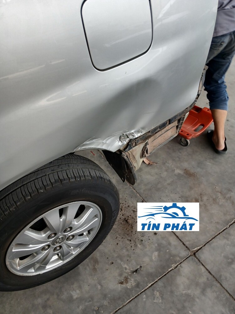 GARAGE TÍN PHÁT. 2/117 Đường Số 8,Bình Hưng Hòa,Bình Tân (Đối diện Aeon Tân Phú).