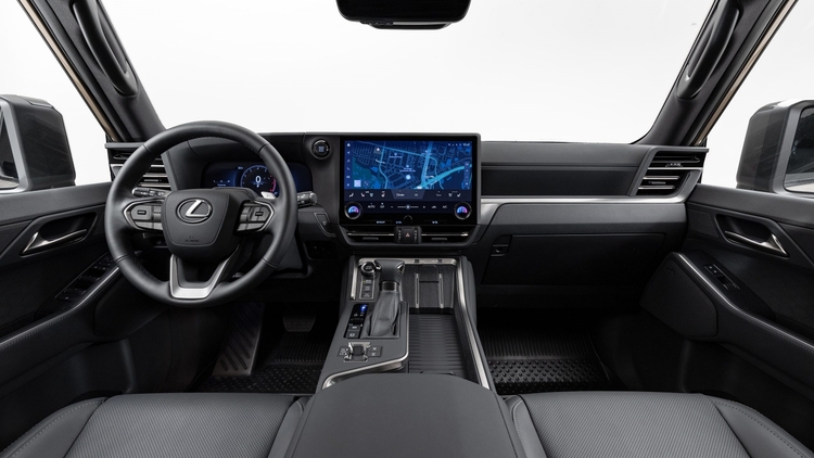 Bắt gặp Lexus GX 2024 tại Việt Nam, ngày ra mắt đã cận kề, giá dự kiến trên 6 tỷ đồng