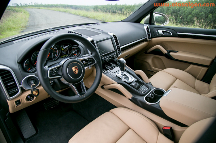 Đánh giá Porsche Cayenne 2015: đẳng cấp toàn diện