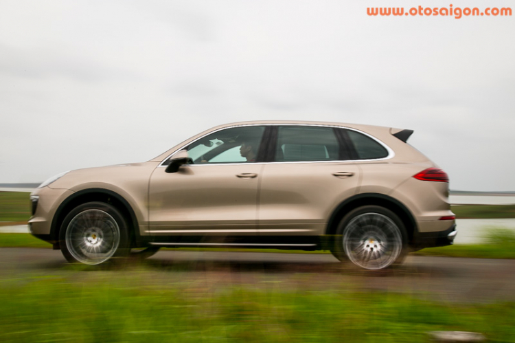 Đánh giá Porsche Cayenne 2015: đẳng cấp toàn diện