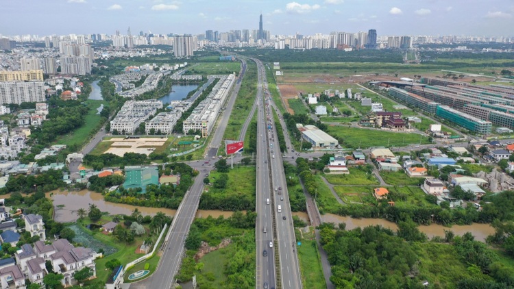 Đông Nam Bộ sẽ có 850 km cao tốc vào năm 2030