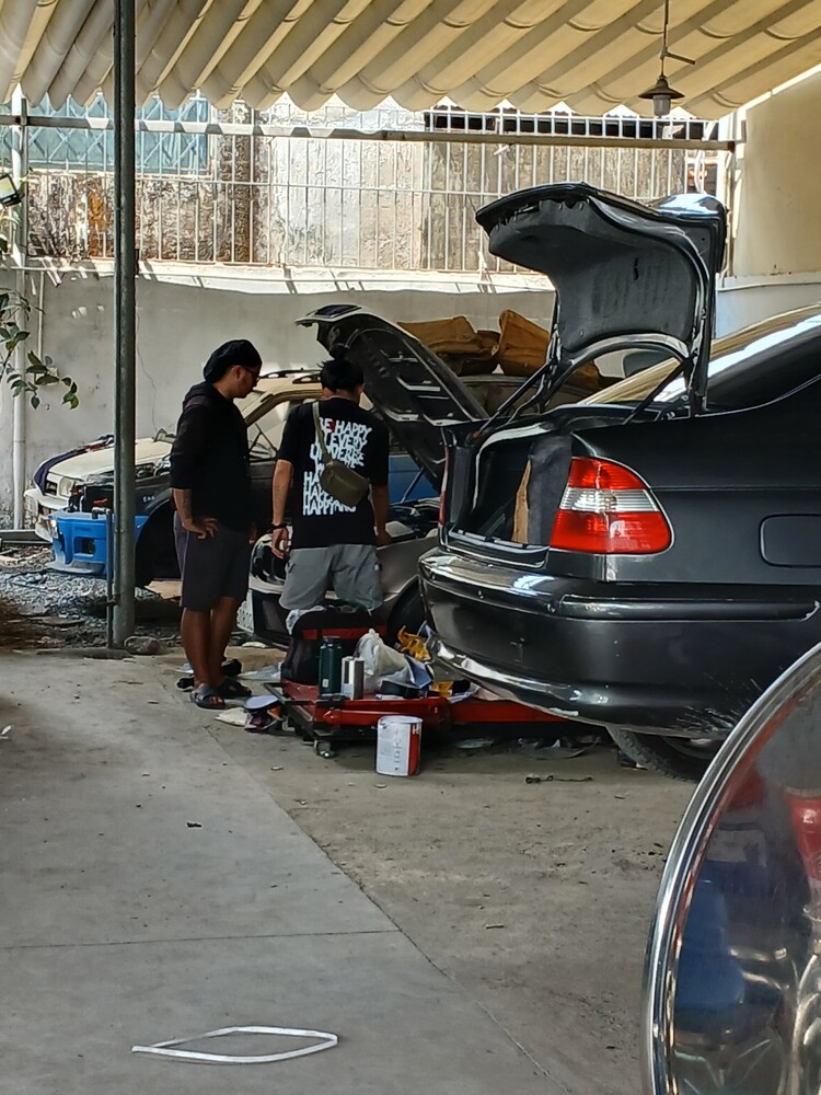 GARAGE TÍN PHÁT. 2/117 Đường Số 8,Bình Hưng Hòa,Bình Tân (Đối diện Aeon Tân Phú).