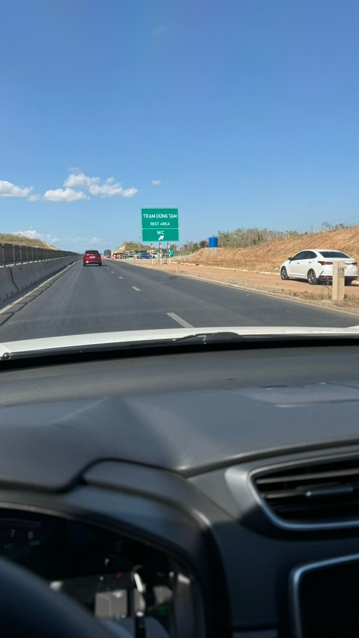 Tài xế chia sẻ kinh nghiệm đi 370km cao tốc TP.HCM -Nha Trang Tài xế chia sẻ kinh nghiệm đi 370km cao tốc TP.HCM -Nha Trang