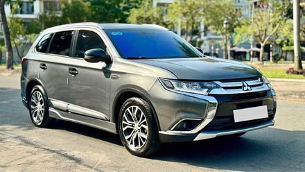 Mitsubishi Outlander 2018+.jpg