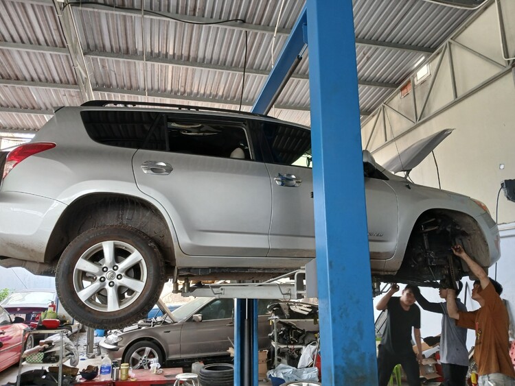 GARAGE TÍN PHÁT. 2/117 Đường Số 8,Bình Hưng Hòa,Bình Tân (Đối diện Aeon Tân Phú).