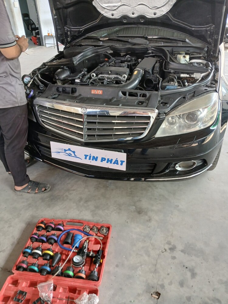 GARAGE TÍN PHÁT. 2/117 Đường Số 8,Bình Hưng Hòa,Bình Tân (Đối diện Aeon Tân Phú).