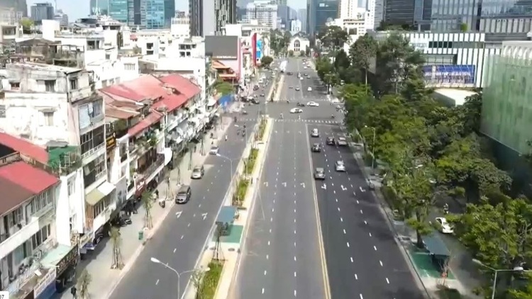 Cấm xe lưu thông vào làn ôtô trên đường Lê Lợi trong 13 ngày