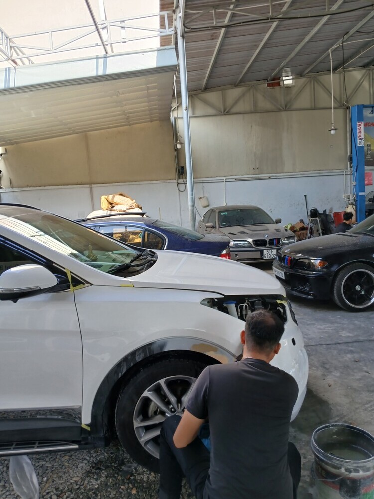 GARAGE TÍN PHÁT. 2/117 Đường Số 8,Bình Hưng Hòa,Bình Tân (Đối diện Aeon Tân Phú).