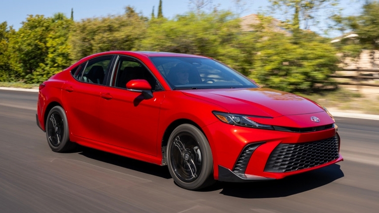 Toyota Camry 2025: Cải tiến mới, giá thành hấp dẫn Toyota Camry 2025: Cải tiến mới, giá thành hấp dẫn